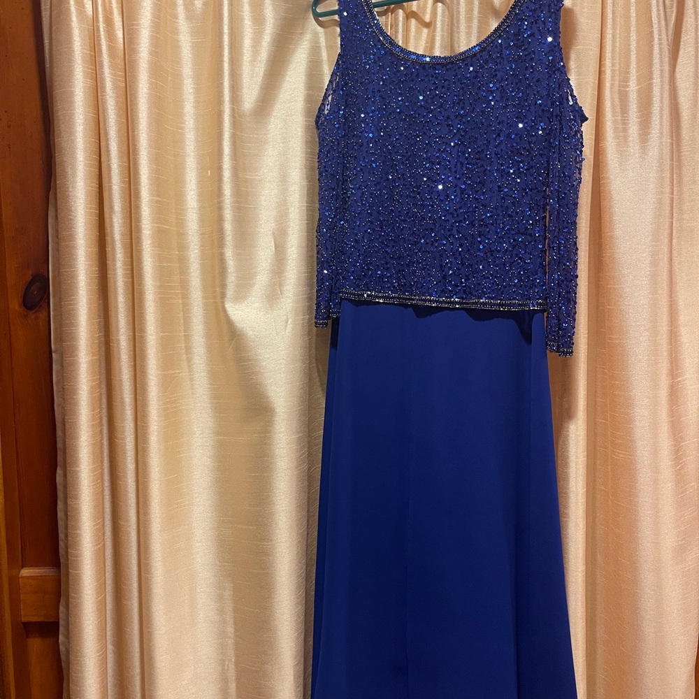 Akara royal blue gown